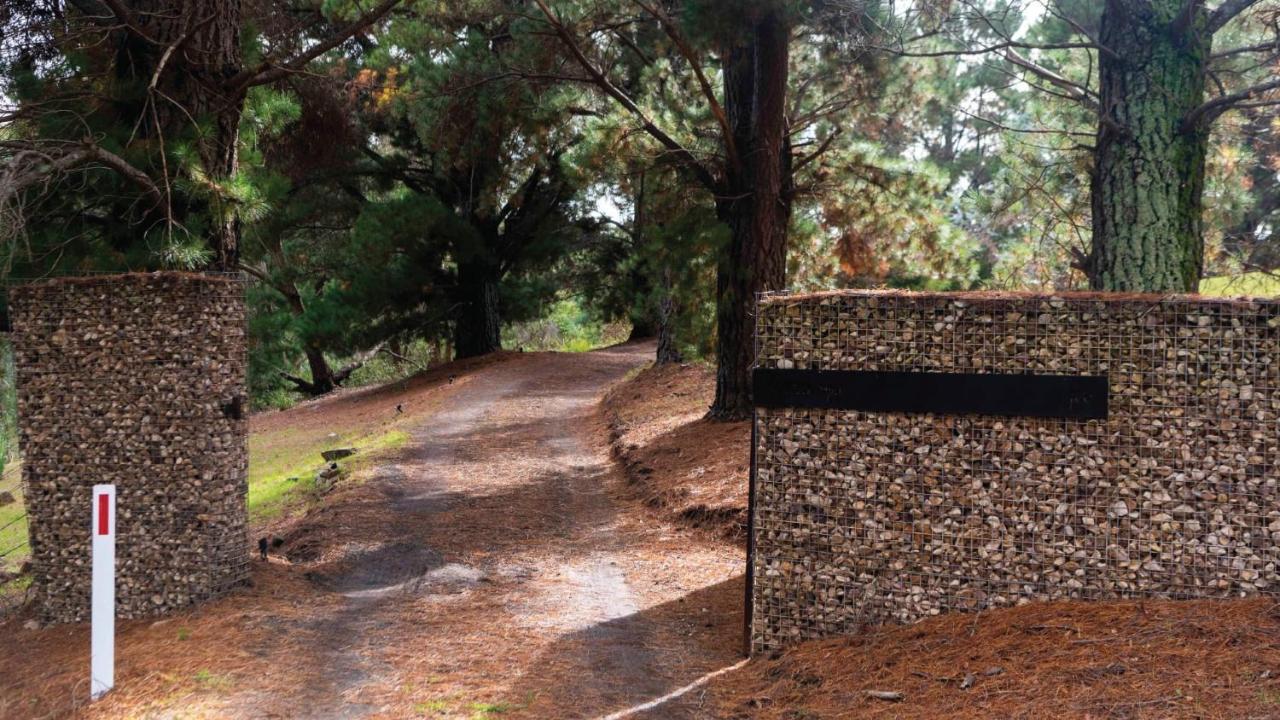 Gabion Hill House Glenlyon Villa Exterior photo